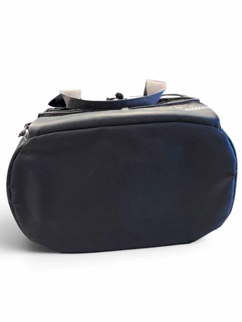 NWT Igloo Marine Tote MaxCold 28 Can Cooler Bag - Picture 8 of 16